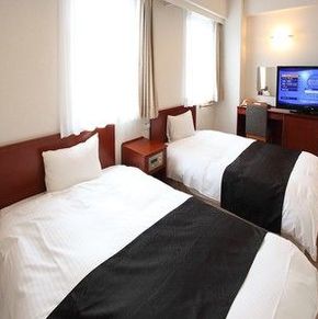 NearBy Hotel