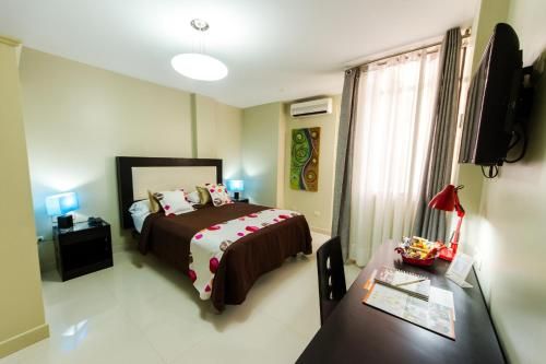 Hotel Photo 8