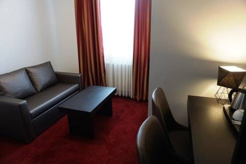 Hotel Photo 11
