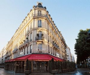 Hôtel Barrière Le Fouquets Paris France