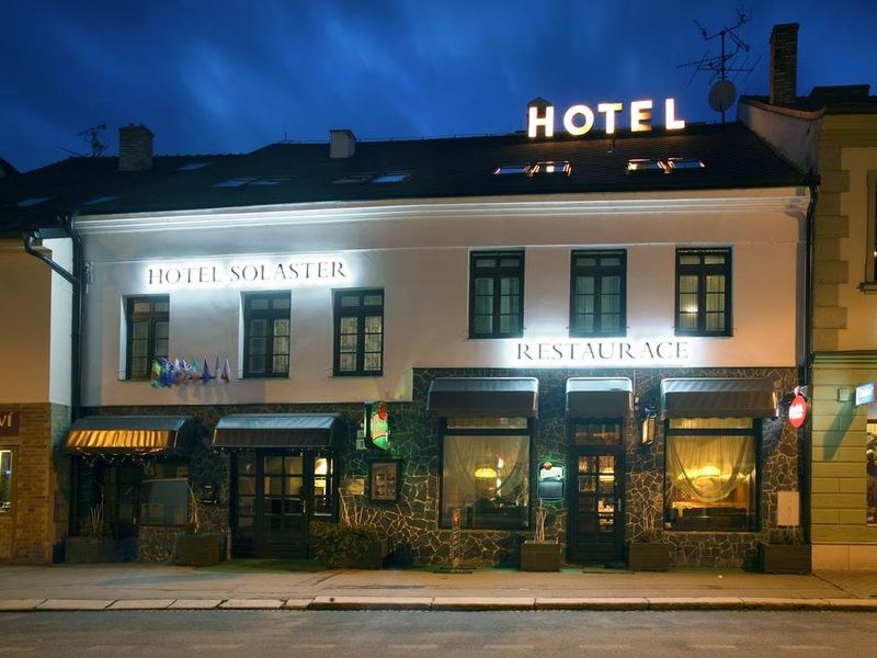 Hotel Photo 12