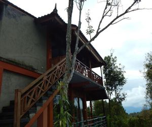 Villa Dua Bintang Munduk Indonesia