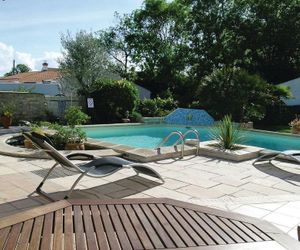 Holiday Home Aytre Avenue Edmond Grasset Aytre France