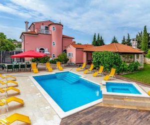 Holiday home Pula Montiron Sisan Croatia