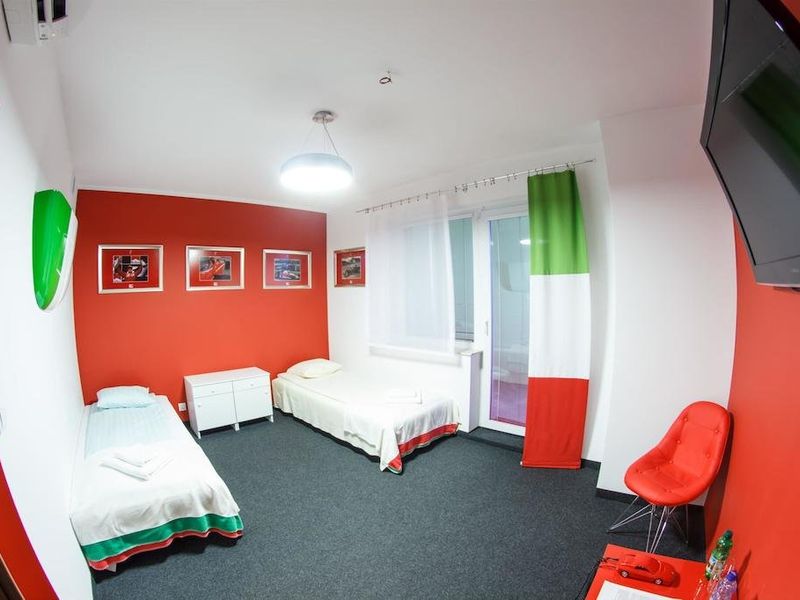Hotel Photo 8