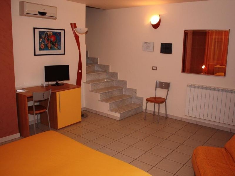 Hotel Photo 6