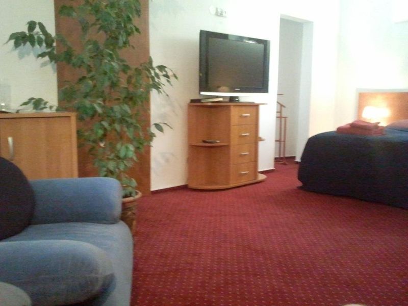 Hotel Photo 8