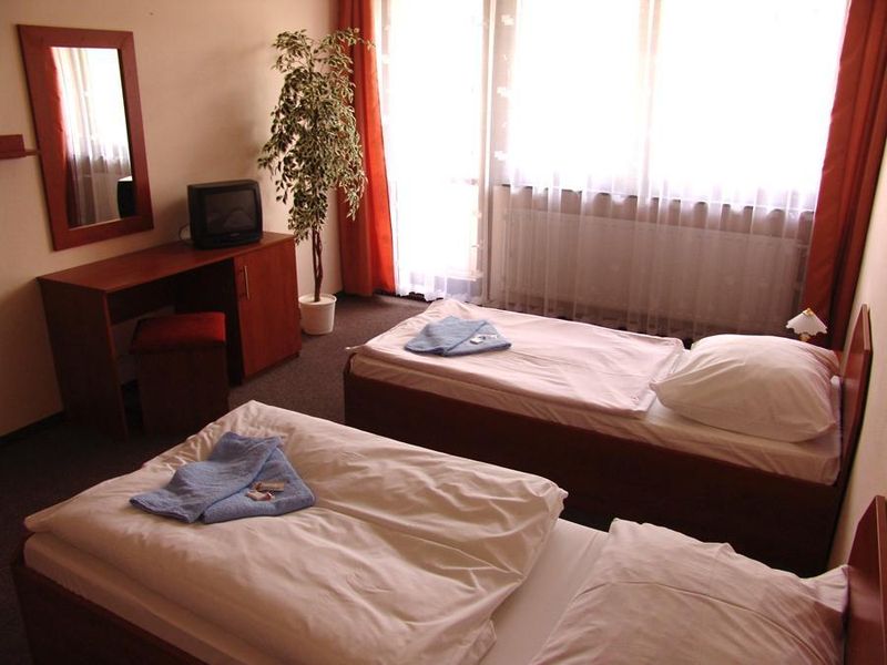 Hotel Photo 1