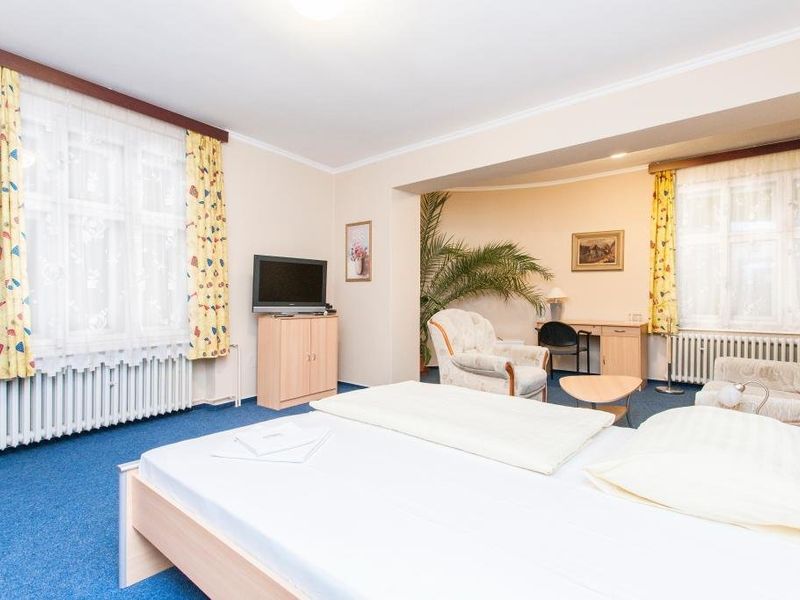 Hotel Photo 1