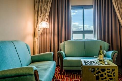 Hotel Photo 9