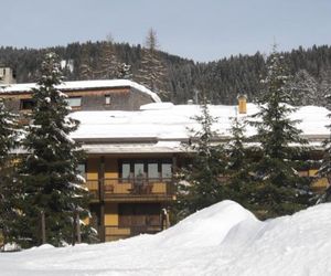 TRILOCALE ALBERTI   DES ALPES Madonna di Campiglio Italy