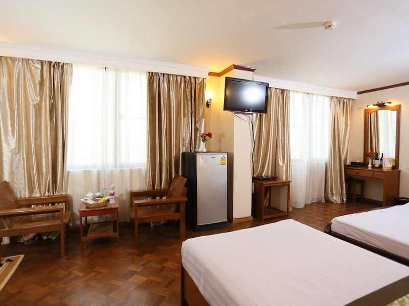 Hotel Photo 1