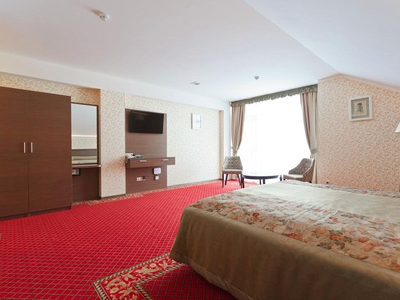 Hotel Photo 8