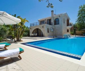Golden Citrus Luxury Villas Argaka Cyprus