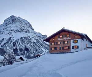 Pension Alpenfluh Lech Austria