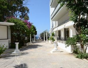 Hotel Mon Repos Loutraki Greece