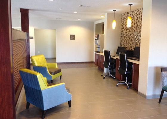 Hotel Photo 8