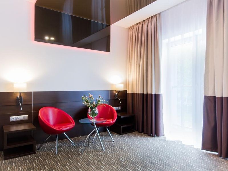 Hotel Photo 6
