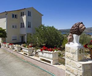 Apartments with a parking space Seget Vranjica (Trogir) - 12612 Trogir Croatia