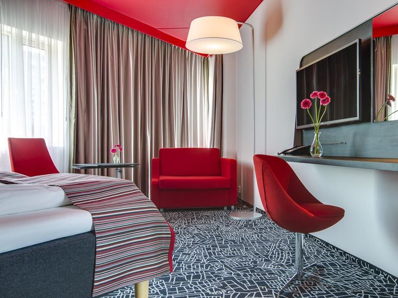 Hotel Photo 1