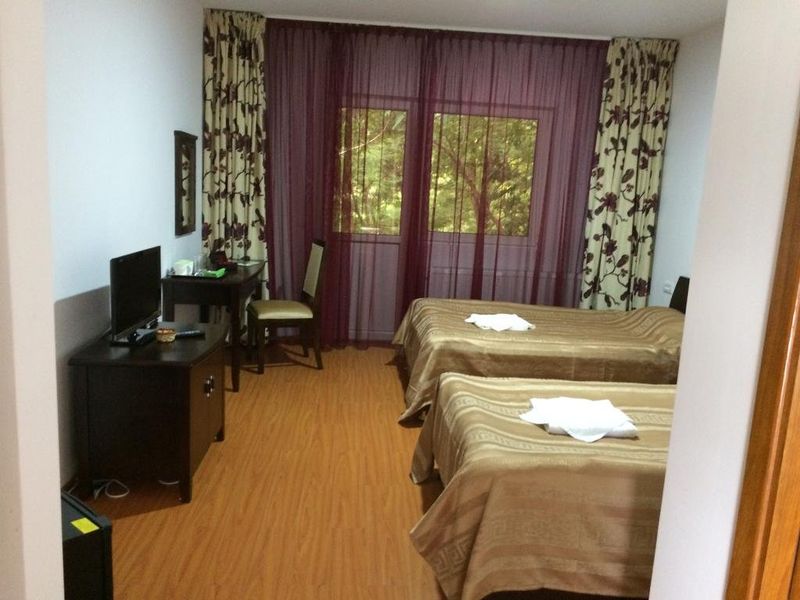 Hotel Photo 1