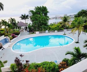 Blue Topaz Ocho Rios Jamaica