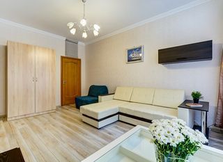 Апартаменты Welcome Home, Литейный 35