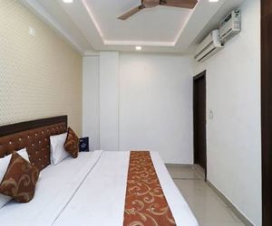 OYO 11648 CP Residency Agra India