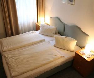 Pension Alt-Strassgang Graz Austria