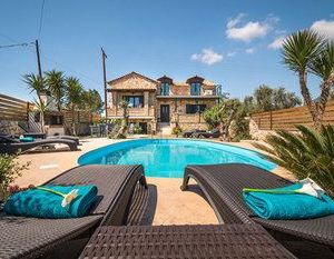 Tierra Olivo Laganas Greece