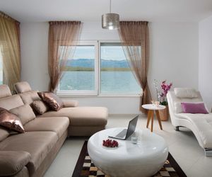 Apartments Malibu Royal Vir Croatia