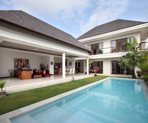 Luxury Villa Merayu Canggu Indonesia