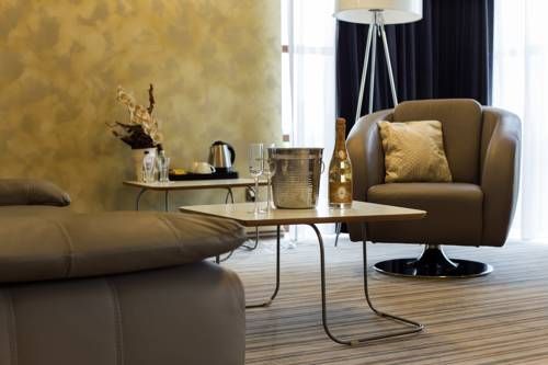 Hotel Photo 9