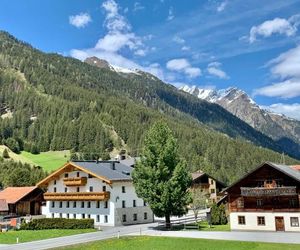 Gästehaus Kirschner St. Leonhard im Pitztal Austria