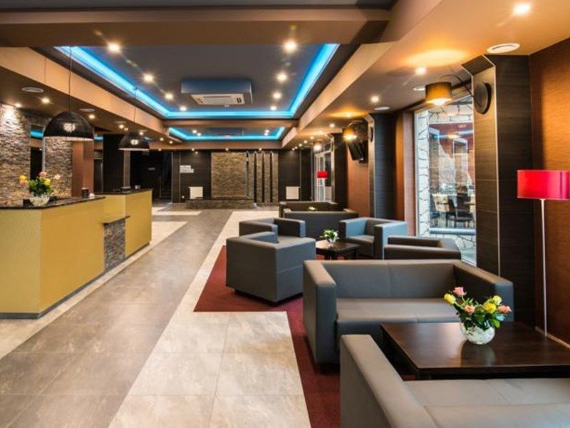 Hotel Photo 12
