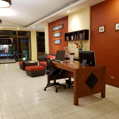 Hotel Photo 6