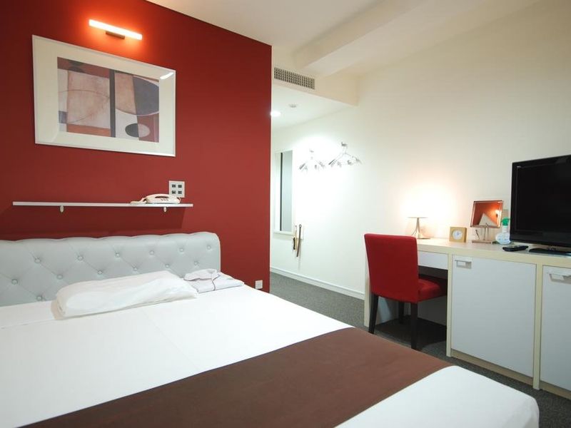 Hotel Photo 1