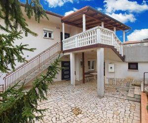 Apartments Valerija 847 Pula Croatia