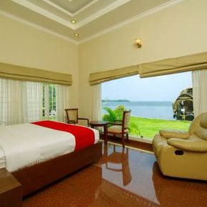 NearBy Hotel