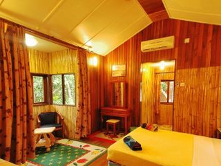 Фото отеля Bilit Adventure Lodge
