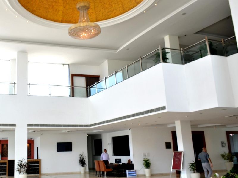 Hotel Photo 9