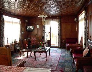 Rubany Palace Houseboat Srinagar India