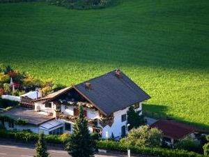 Haus Tirolerland Oetz Austria