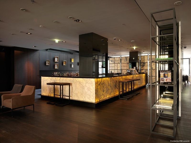 Hotel Photo 16