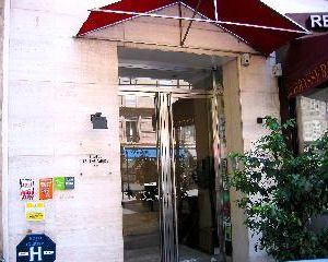 ibis Styles Paris Buttes Chaumont Paris France