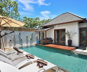 Villa Flores Seminyak Indonesia