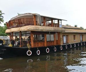 Mango Kerala Houseboats Kumaragam India