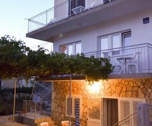 Apartments with a parking space Pirovac (Sibenik) - 12508 Pirovac Croatia