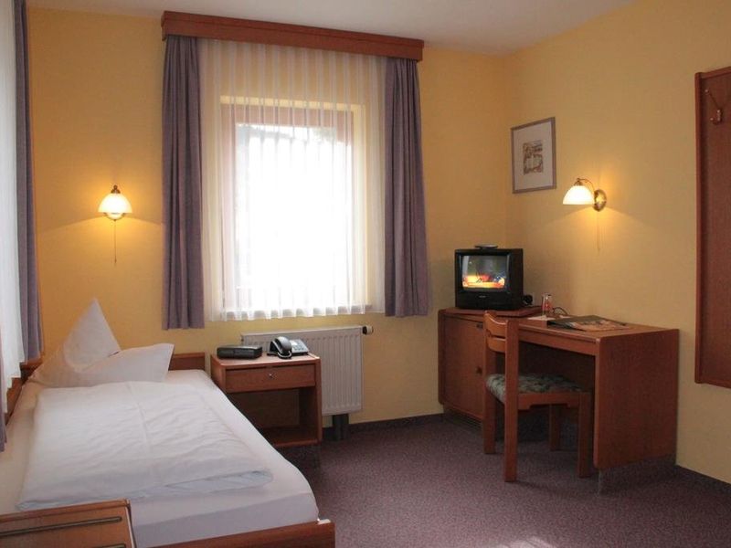 Hotel Photo 1