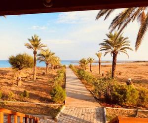 Paradise Beachfront Mini Boutique and Restaurant Vokolidha Northern Cyprus